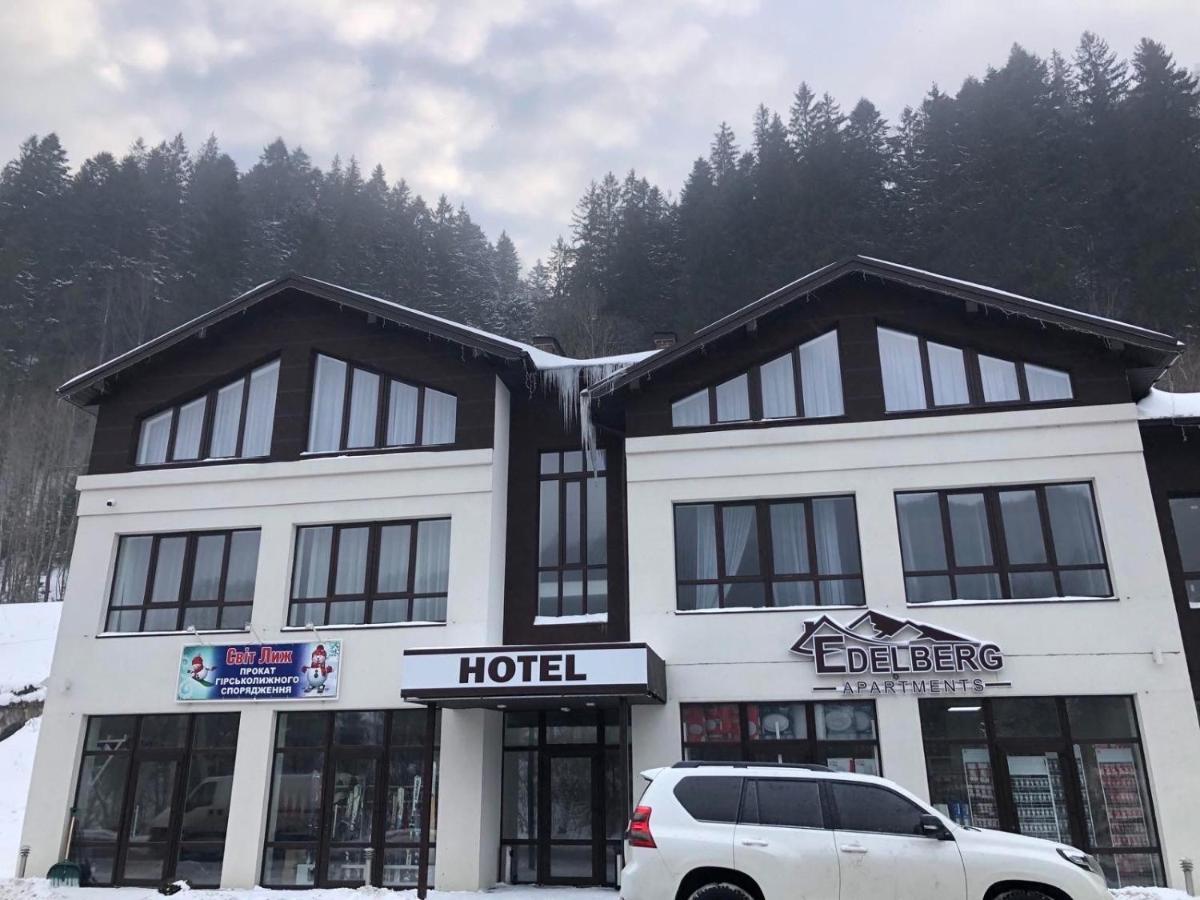 Edelberg Apartments 塔塔里夫 外观 照片